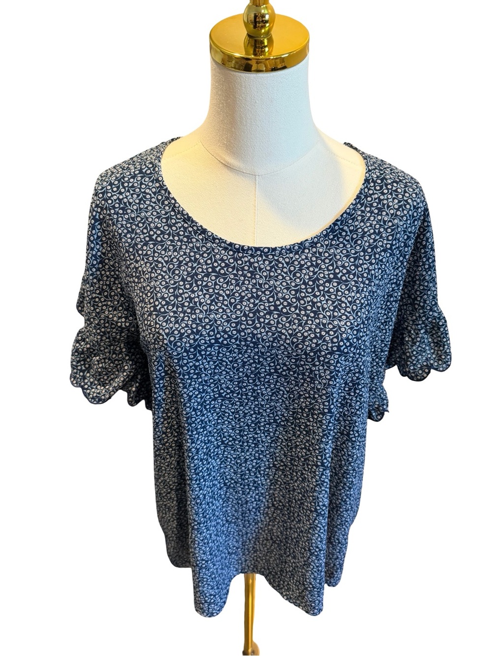 MICHAEL Michael Kors Navy and White Floral Scoop Neck Ruffle Sleeve Top